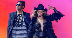 Beyonce and Jay Z on the run
